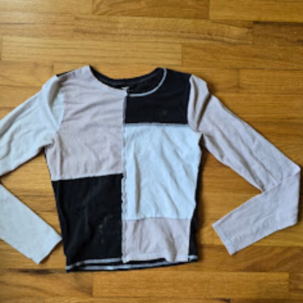 Hollister Patchwork Long Sleeve (S)